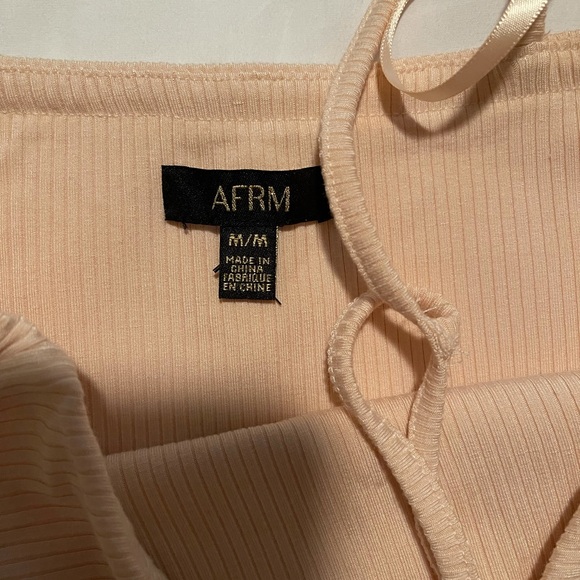 AFRM Saddle One-Shoulder Crop Top - Picture 3 of 3